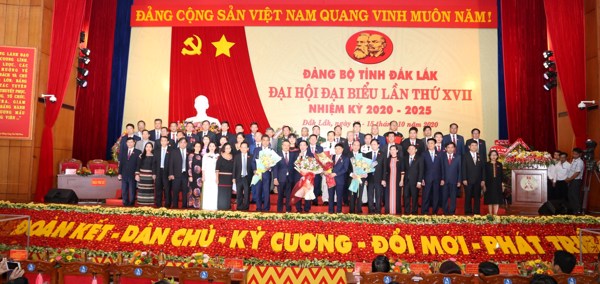 Bế mạc Đại hội đại biểu Đảng bộ tỉnh Đắk Lắk lần thứ XVII, nhiệm kỳ 2020-2025 