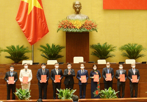 Phê chuẩn nhân sự cấp phó và ủy viên các Ủy ban, Hội đồng Dân tộc của Quốc hội